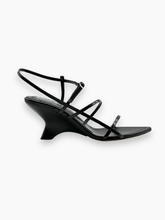 Black Sandals With Straps and Sculptural Heel -  | dBlank