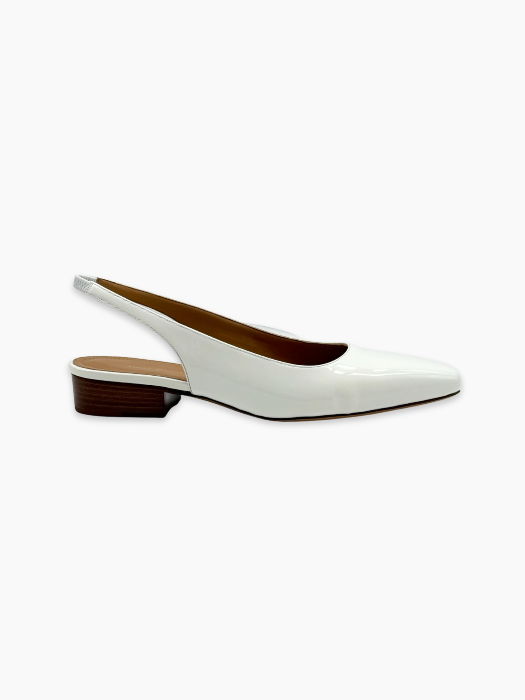 Slingback Maison Margiela bianche in vernice con tacco basso viste laterali