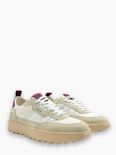 White Sneakers With Bordeaux Details -  | dBlank