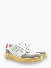  -  | Qlhype