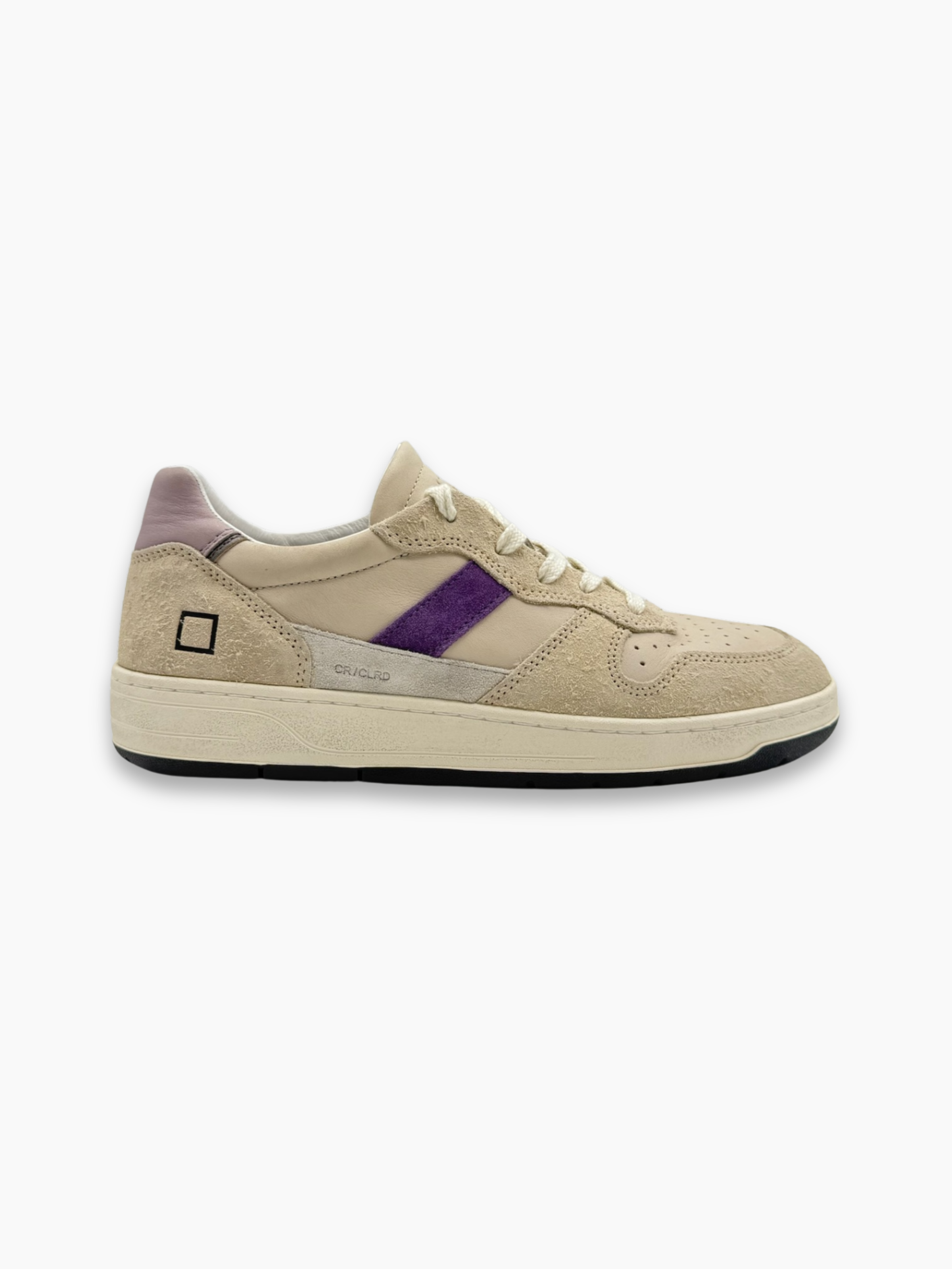 Sneakers beige D.A.T.E. in pelle scamosciata con dettaglio viola vista laterale