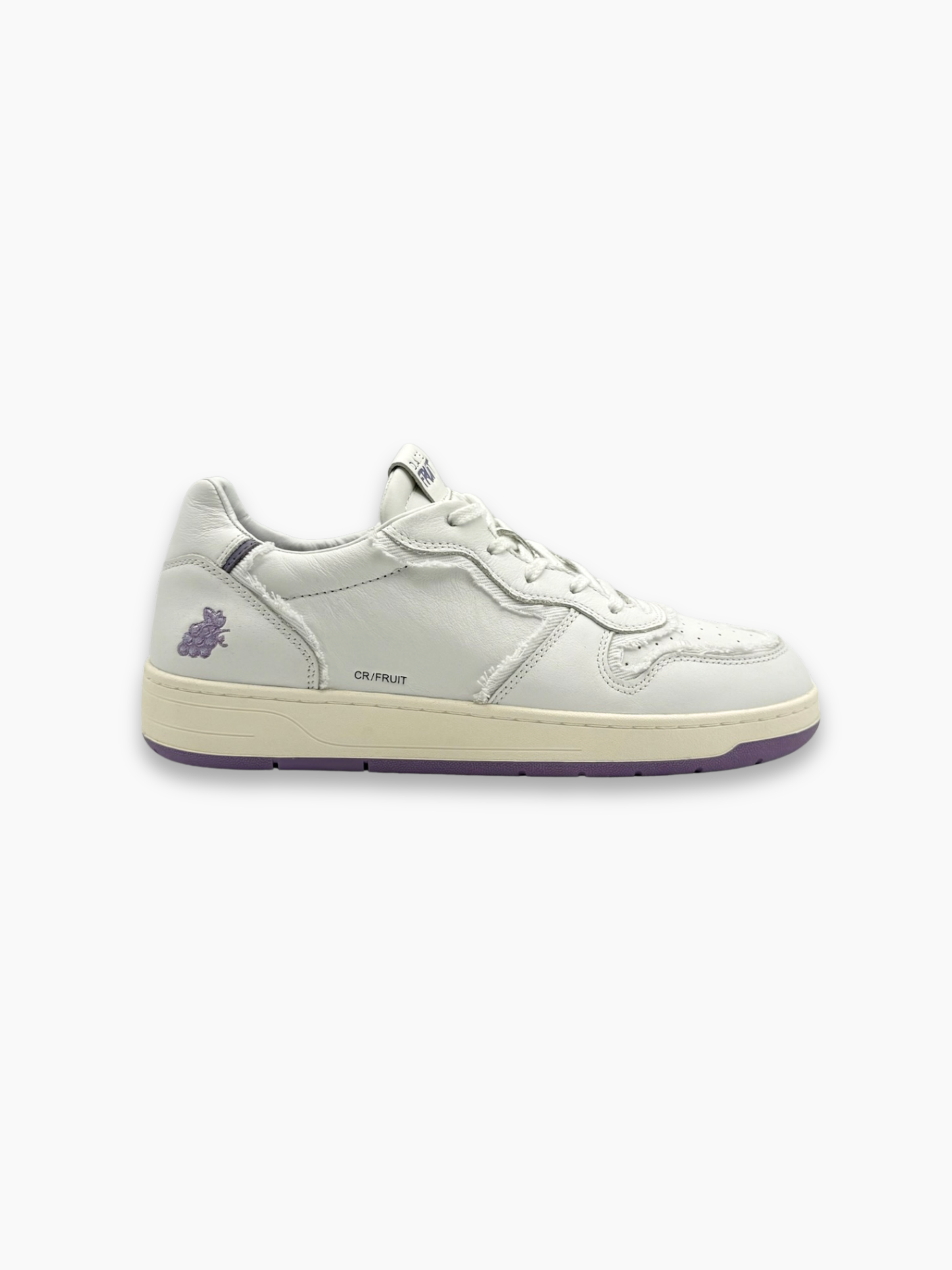Sneakers bianche D.A.T.E. Fruit con suola viola viste di lato