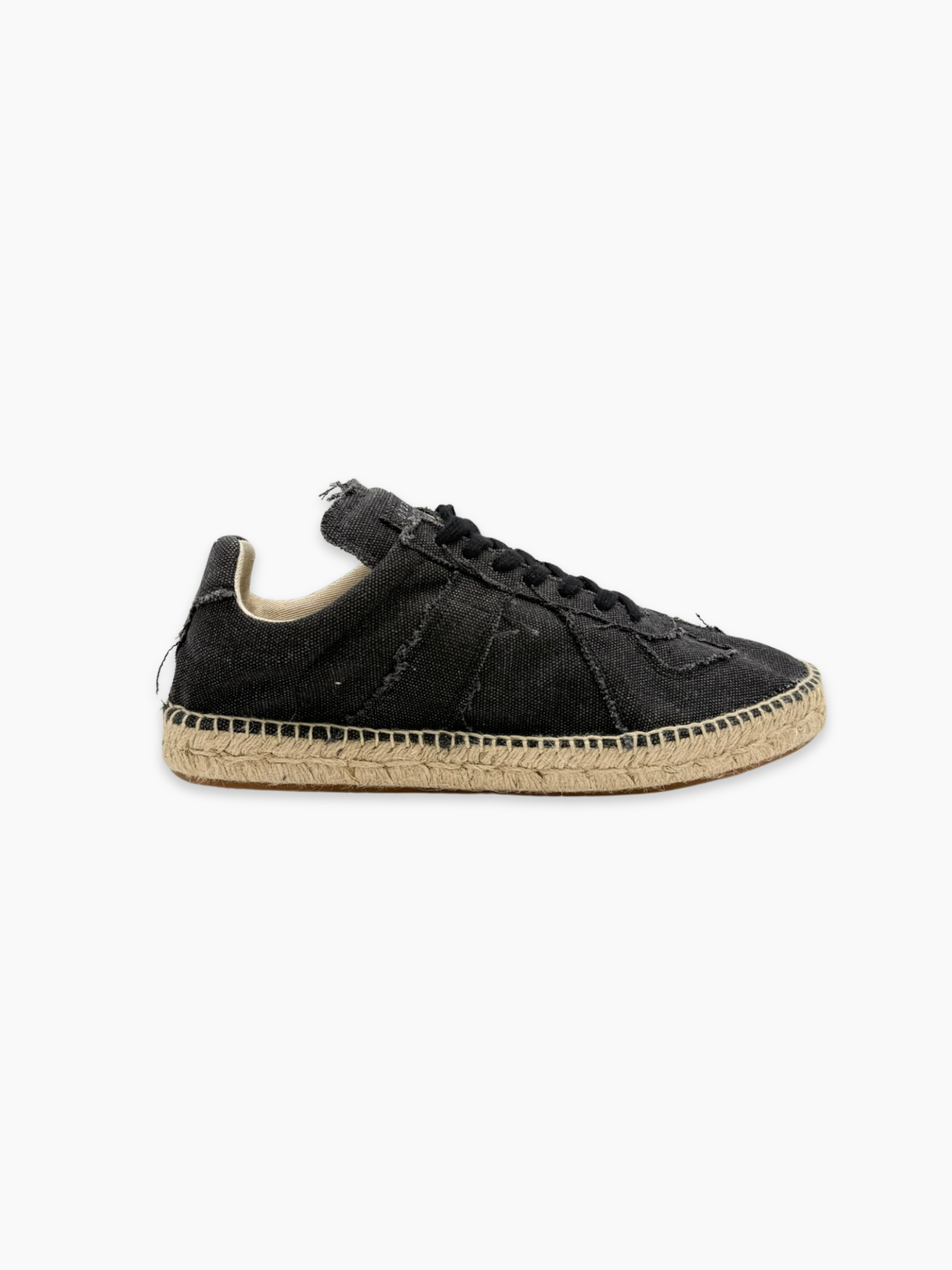 Sneakers Maison Margiela in tela nera con suola in corda viste laterali