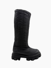 Stivali Neri Imbottiti Con Suola Chunky -  | dBlank