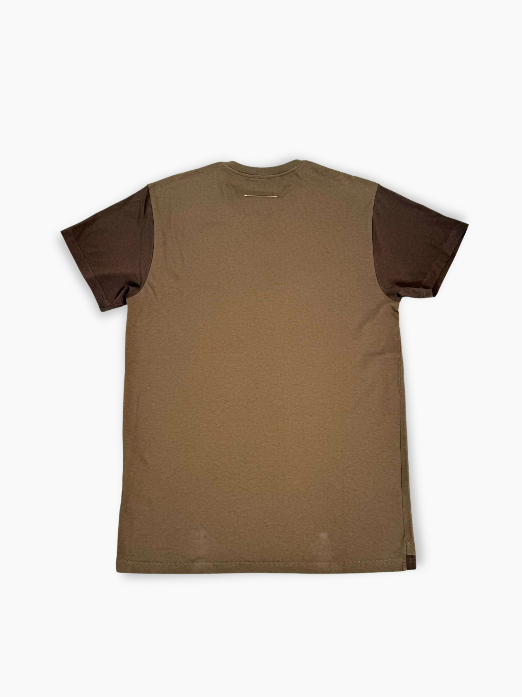 T-shirt marrone Maison Margiela MM6 con retro semplice
