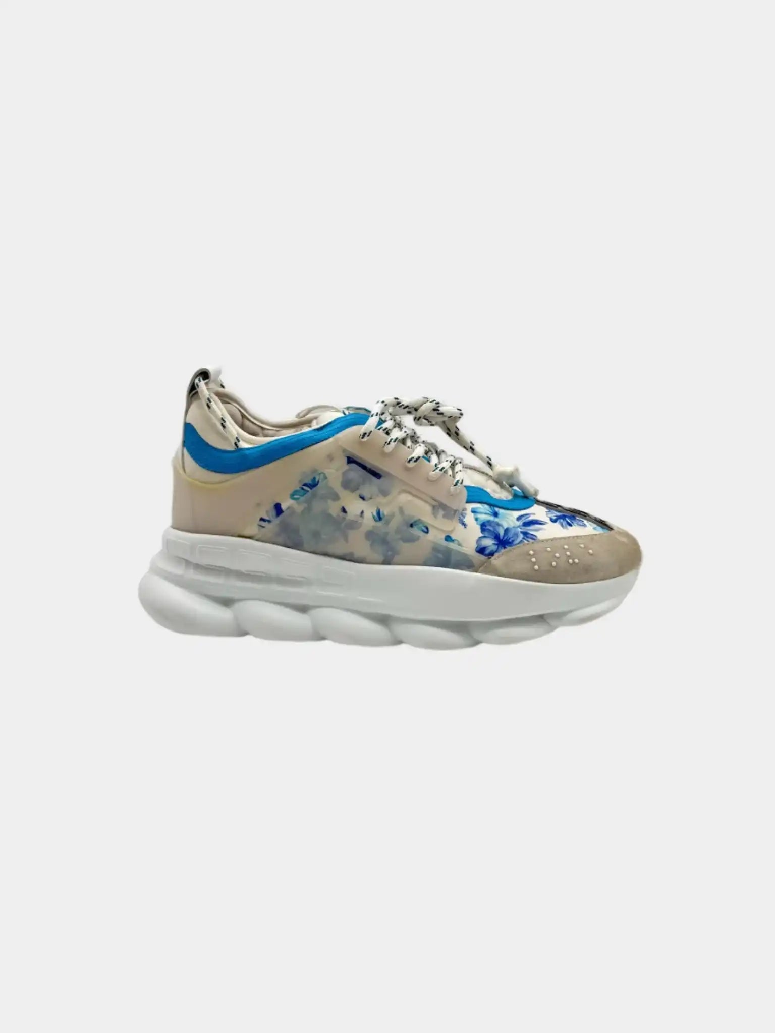 sneakers versace chain reaction, versace floreali, scarpe chunky versace, versace donna suola catena, scarpe versace qlhype

