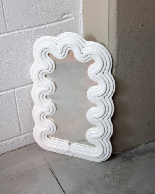 Milky Mirror